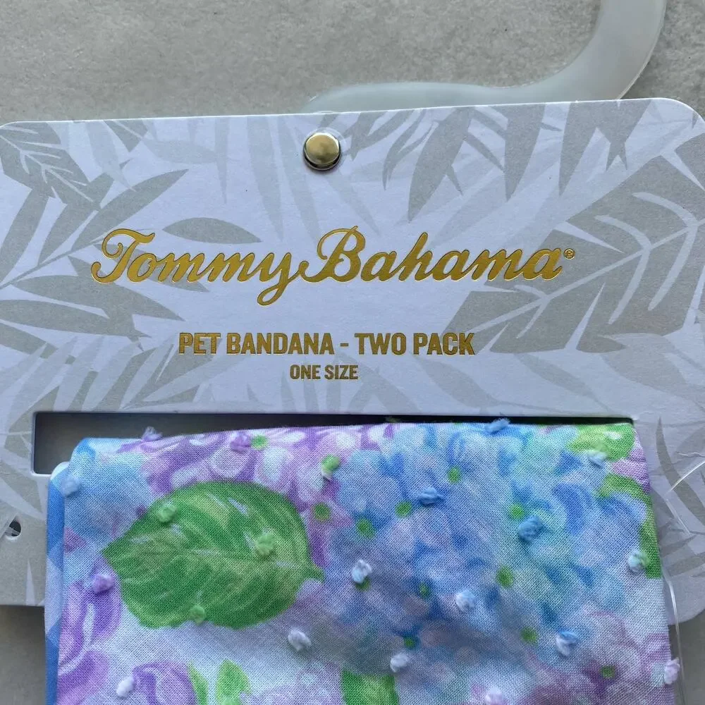 Tommy Bahama 2 pack Dog Bandana Set New with Tags
